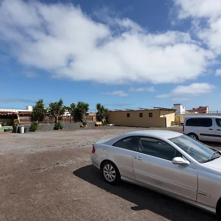 乡村民宿 Valtisya Pool And Airport