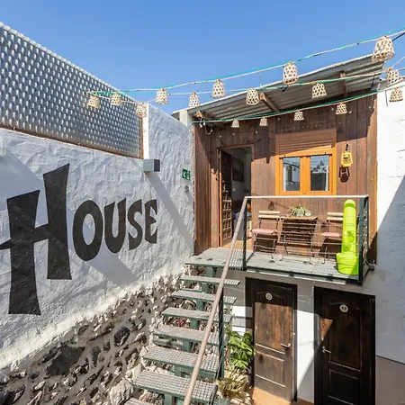 Valtisya Pool And Airport Telde