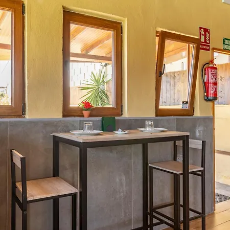 Landhaus Valtisya Pool And Airport